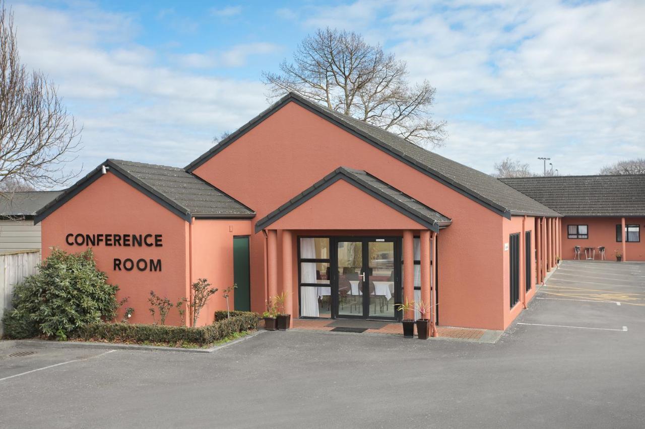 Pavilion Motel & Conference Centre Palmerston North Exterior foto