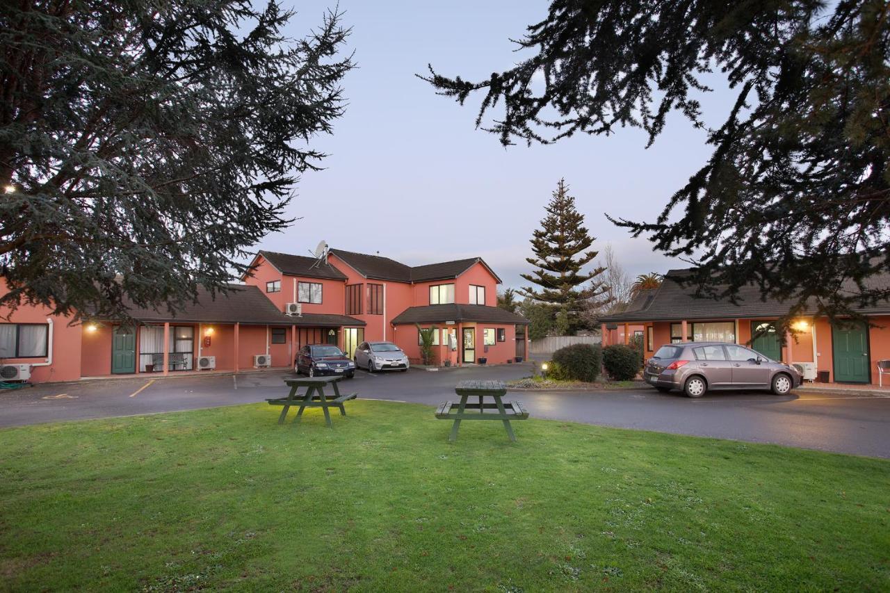 Pavilion Motel & Conference Centre Palmerston North Exterior foto